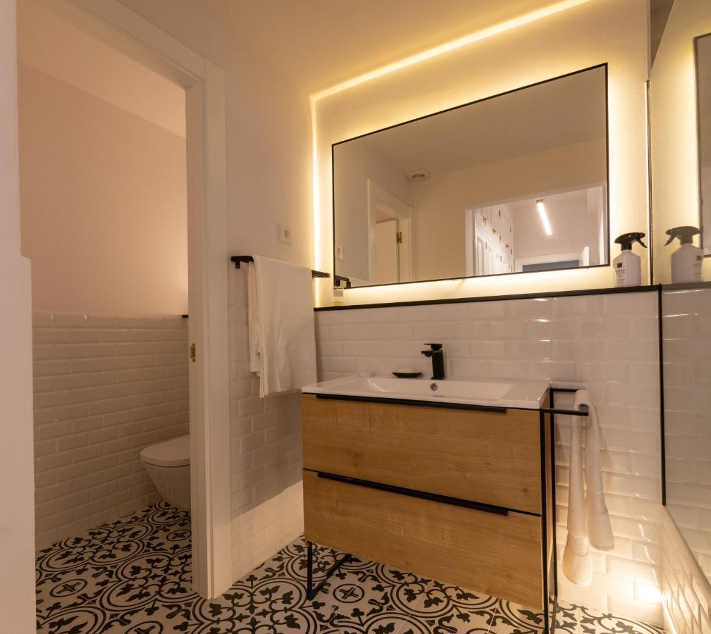 Bilbao Henao Park De Bilbao Suites, En Pleno Centro Con Garaje Directo Kültér fotó